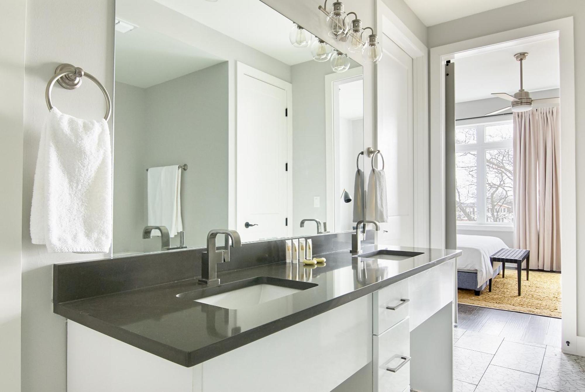 Sonder The Retreat Aparthotel Нашвил Екстериор снимка
